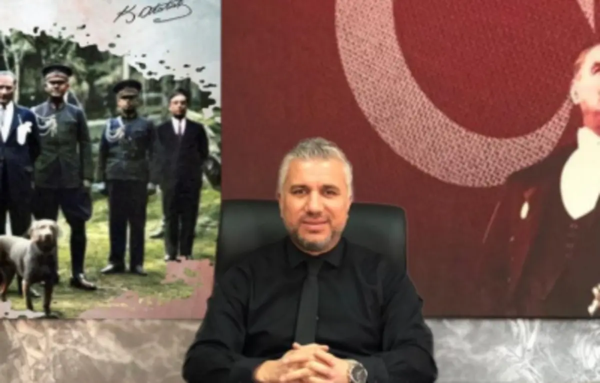 Haftalık 500 bin TL rüşvet iddiası: Pavyonda eğlenip faturaları belediyeye ödetmişler! 3
