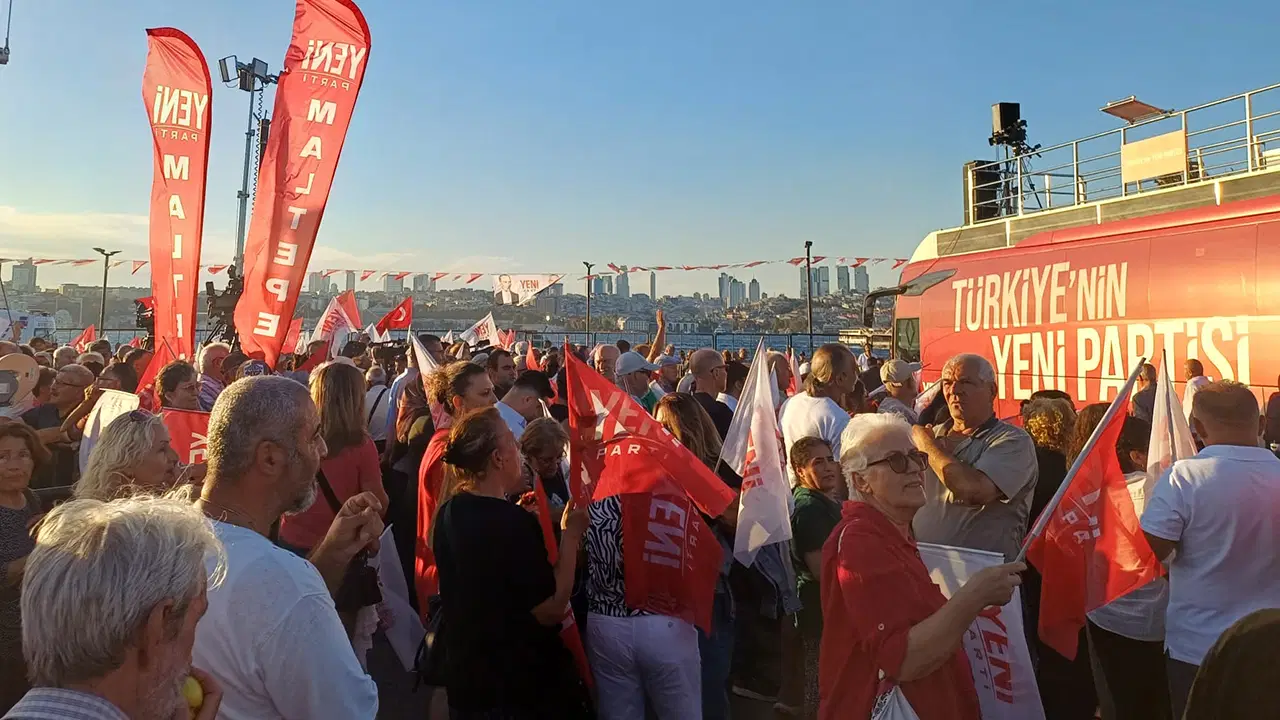 Üsküdar’da Yurttaşlar İradelerine Sahip Çıkıyor!