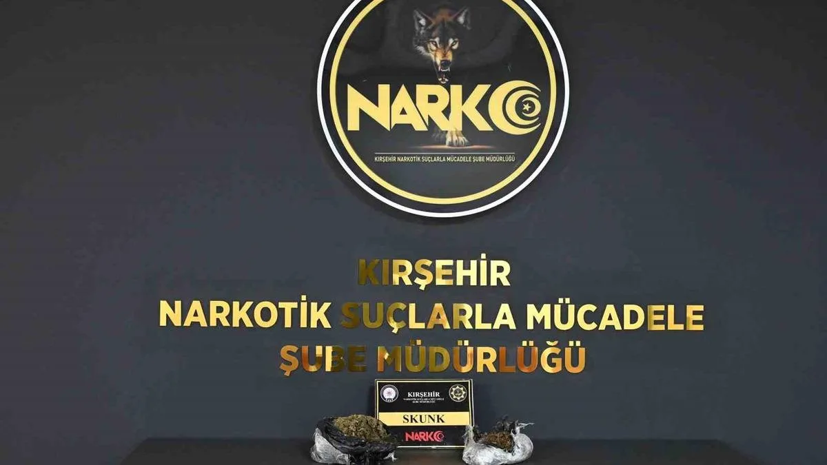 Uyuşturucu Operasyonu: 3 Gözaltı, 2 Tutuklama!
