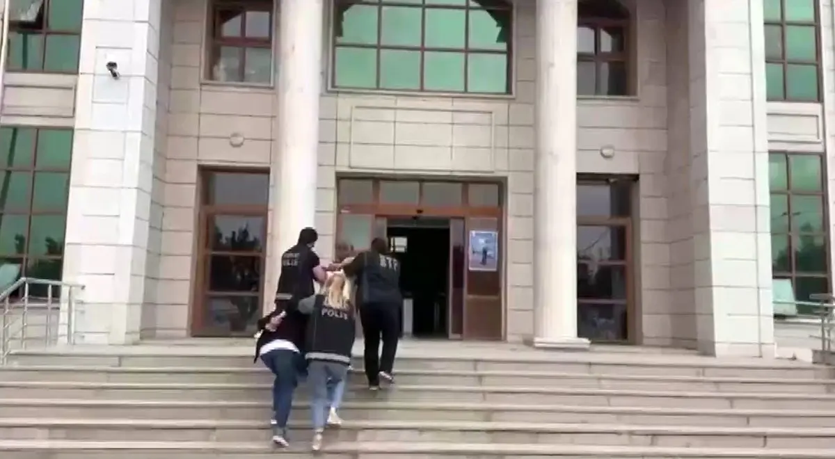 Burası ABD değil, Hatay... Zombi uyuşturucu genci bu hale çevirdi! O anlar kamerada 3