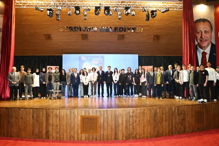 Uzay Ajansı Başkanı Sakarya’da Gençlerle Buluştu