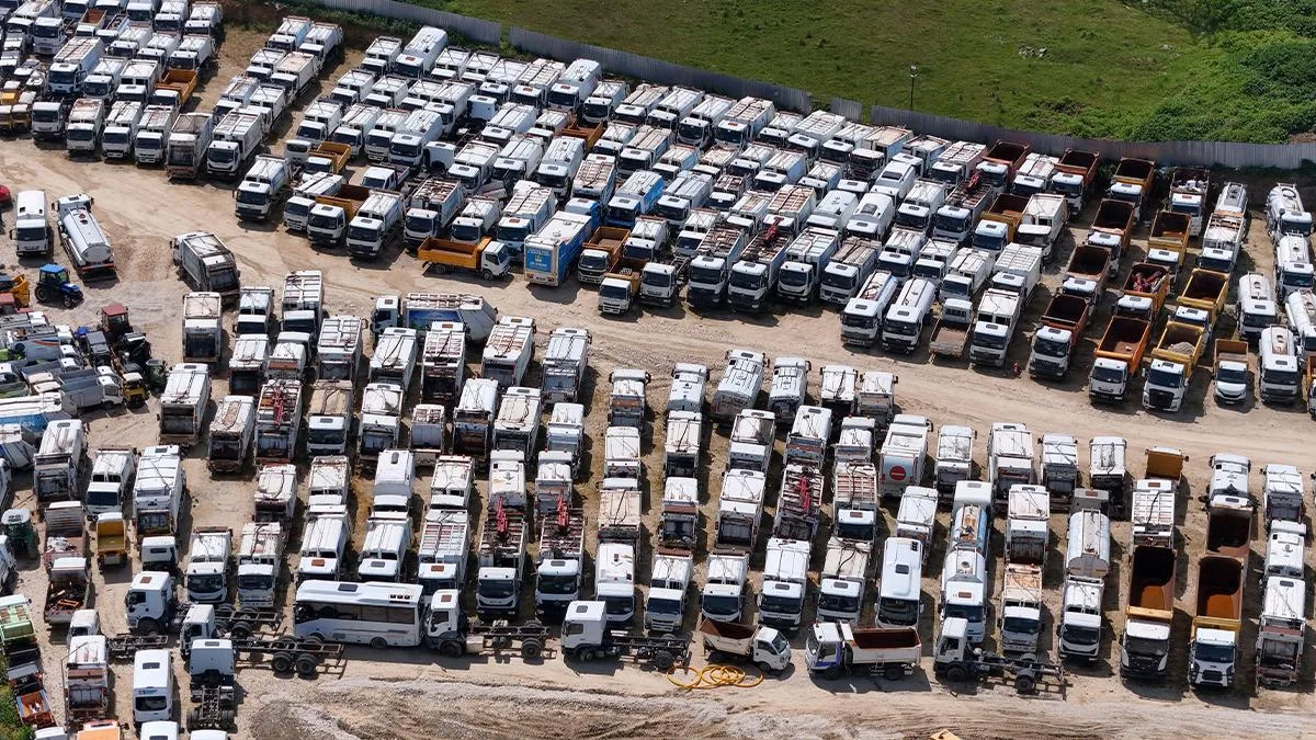 Uzun Süredir Park Halinde: Büyükçekmece Otoparkları