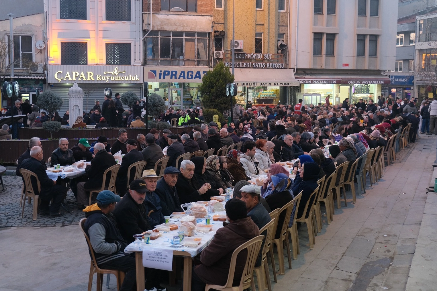 Uzunköprü’de Binlerce Kişi İftar Sofrasında Buluştu!