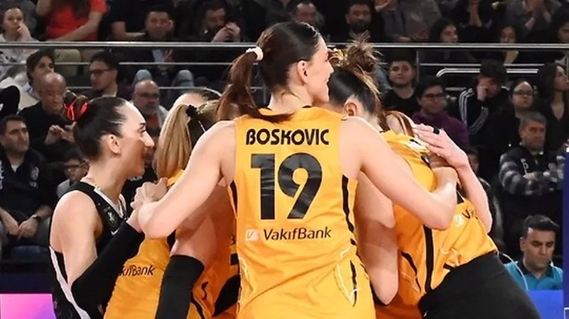 VakıfBank’tan Son Dakika: Finale Yükseldi!