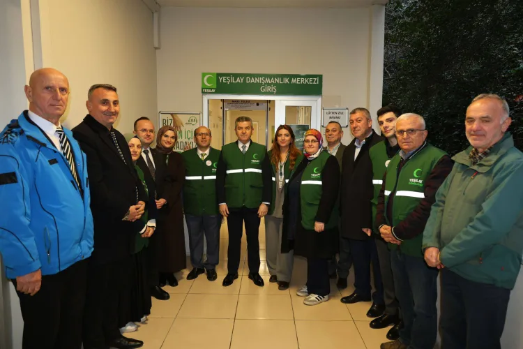 Vali Ergün, Hopa’da Yeşilay Haftası’nı İnceledi