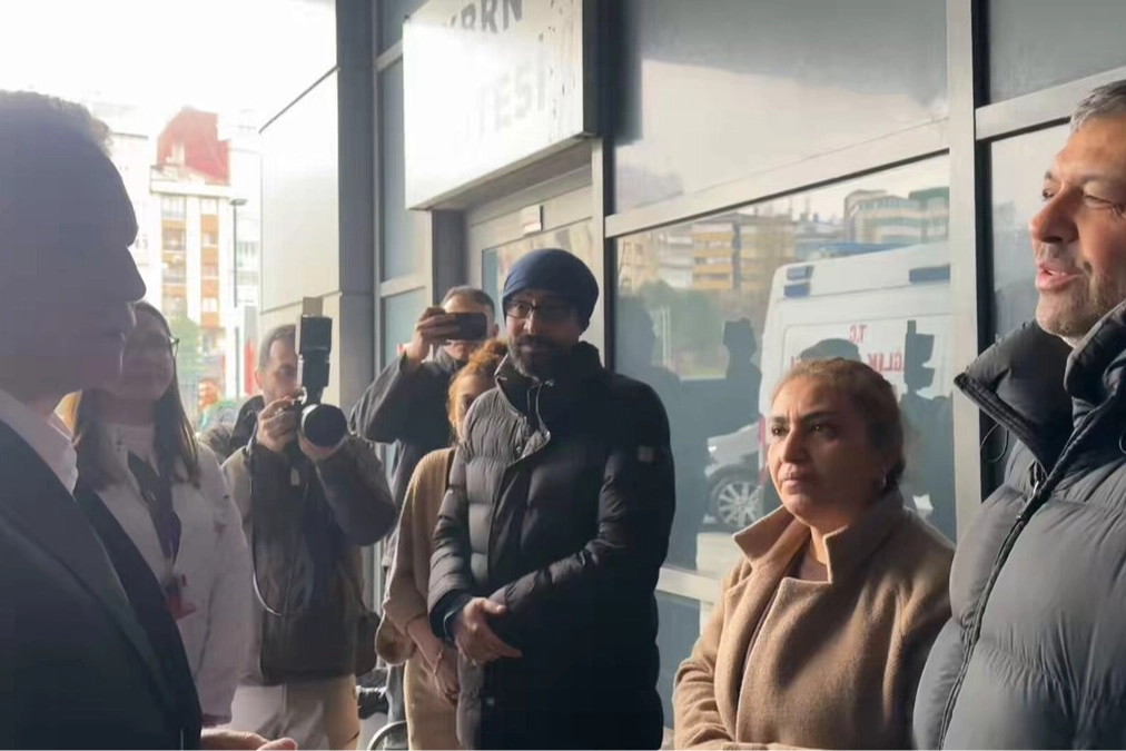 Vali Gül, Yaralıları Hastanelerde Ziyaret Etti
