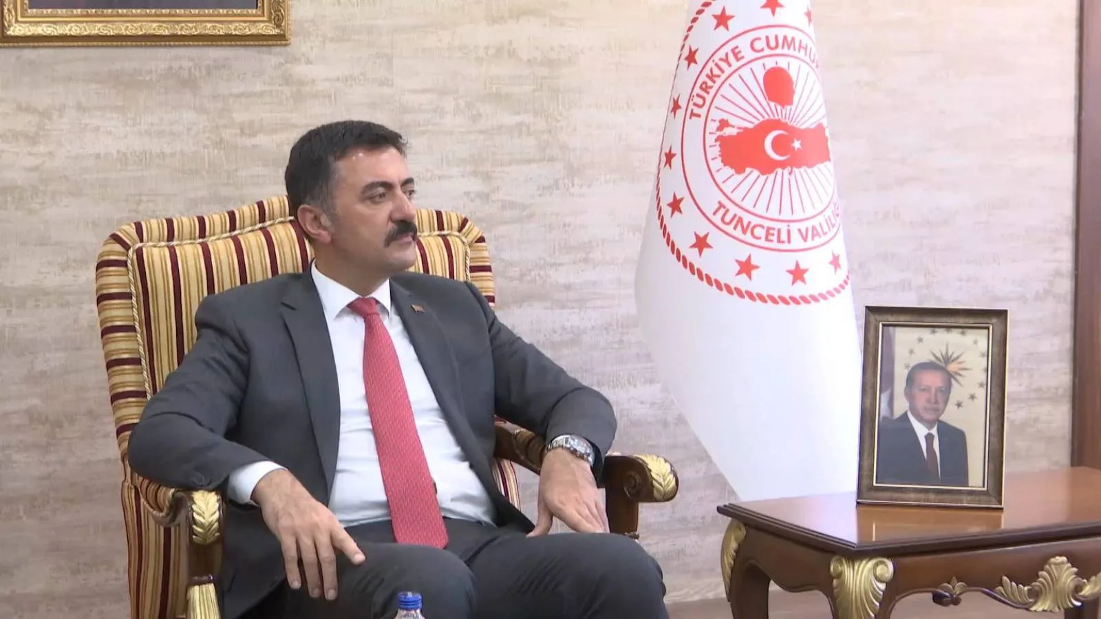 Vali Tekbıyıkoğlu Merkeze Çekildi, Gündem Sarsıldı!
