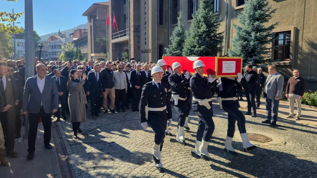 Vali Yardımcısı İhsan Ayrancı Otomobilinde Vuruldu