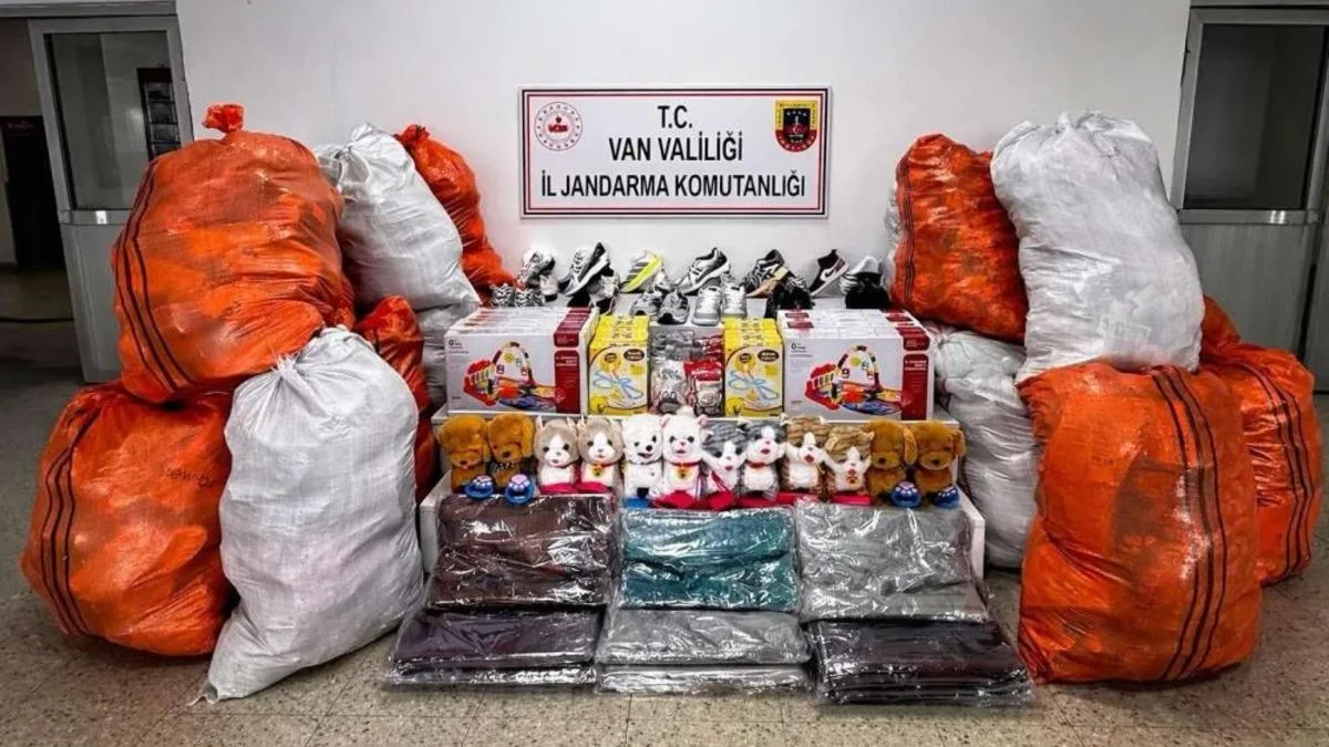 Van’da 6.4 Milyonluk Kaçak Eşya Ele Geçirildi