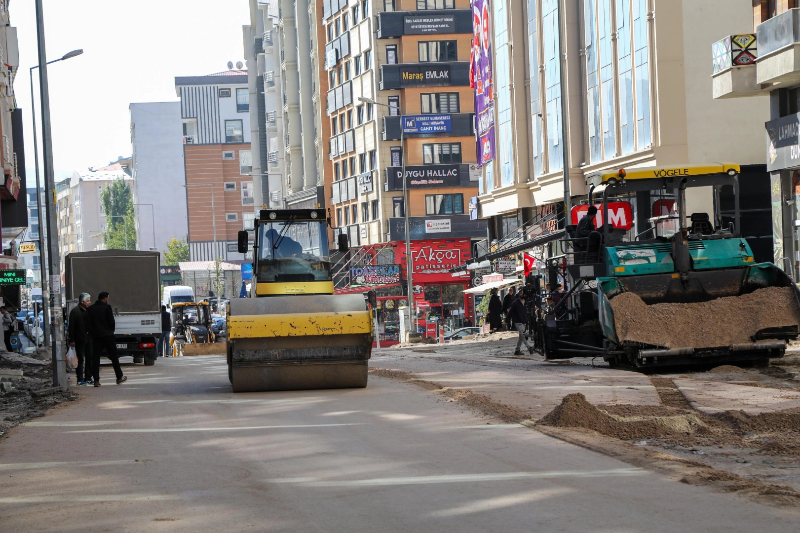 Van’da Caddeler Yenileniyor, Trafik Rahatlayacak!