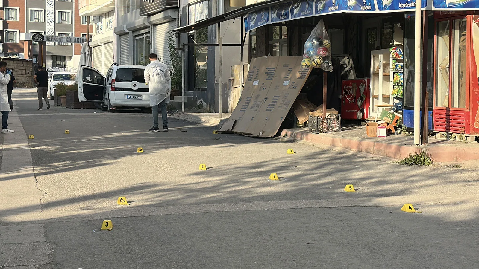 Van’da Kafe Önünde Silahlı Saldırı: İki Kardeş Öldü