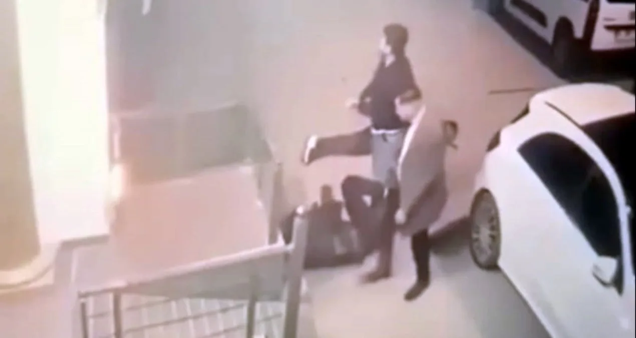 Van’da Silahlı Kavga: Baba ve Oğul Hayatını Kaybetti