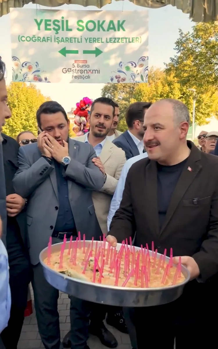 Varank’tan Özgür Özel’e Dikkat Çeken Gönderme!