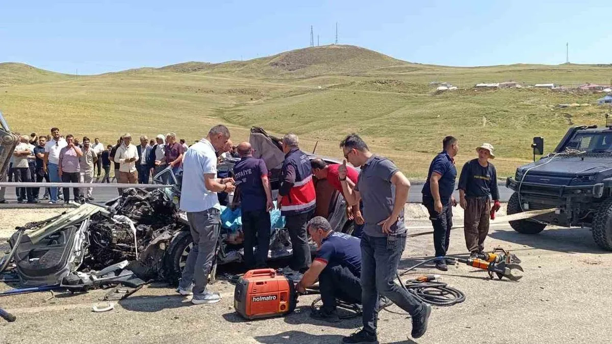 Varto’da Feci Kaza: İki Kişi Hayatını Kaybetti!