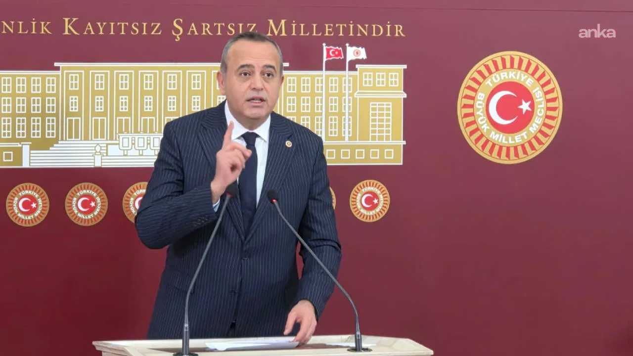 Vekil ‘Bismillah’ Paylaşımıyla Transferi Kandırdı!