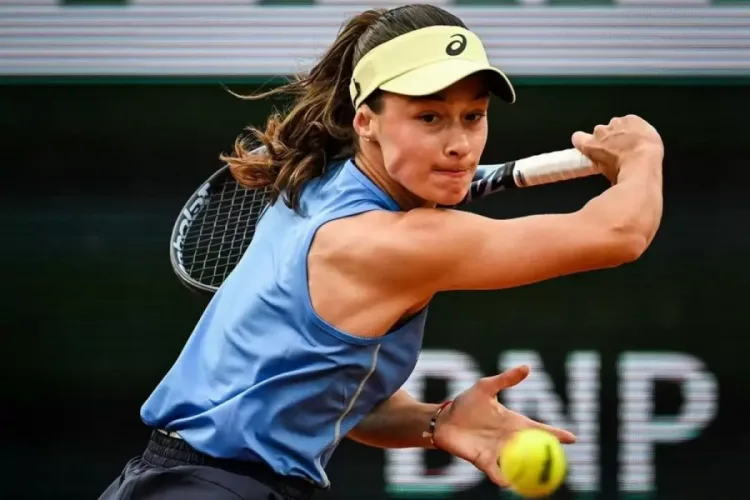 Wimbledon’da Tarihi Başarı: Zeynep Sönmez!