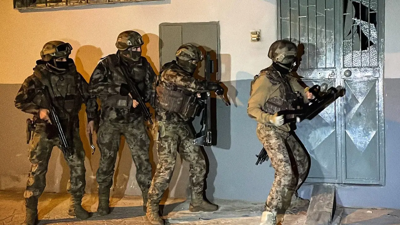Yalova’da IŞİD Operasyonu: 7 Polis Yaralı!