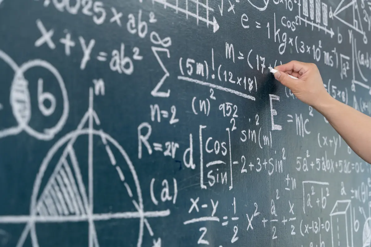 Yapay zeka yine başardı! 10 yıllık matematik problemini saatler içinde çözdü 3