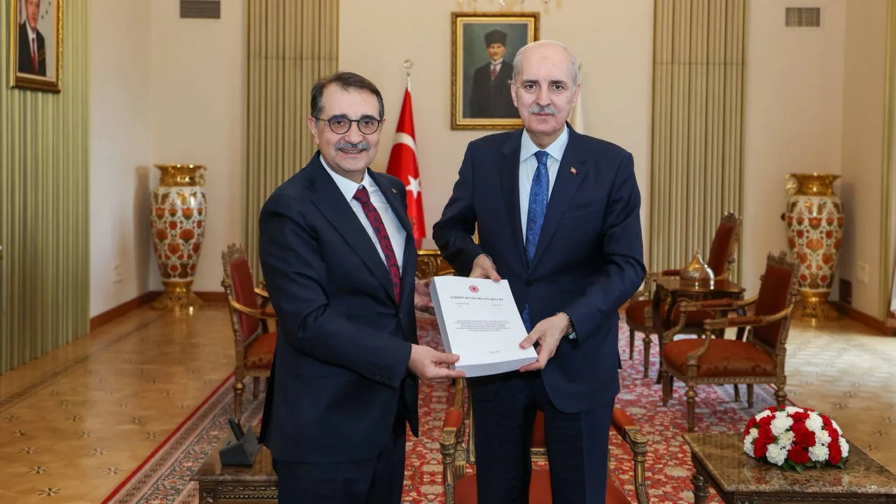 Yapay Zeka Raporu TBMM Başkanlığı’na Sunuldu