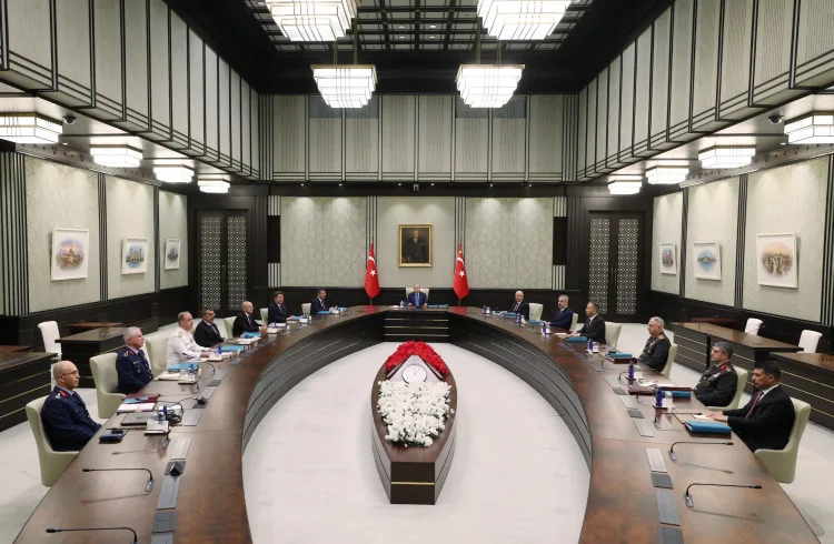 YAŞ 2025: Komuta Değişiklikleri ve Terfiler