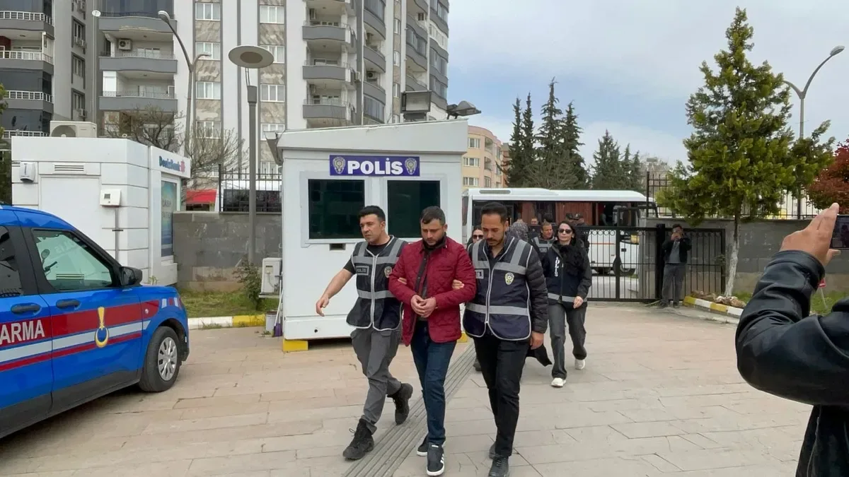 Yasa Dışı Bahis Operasyonu: 35 Gözaltı!