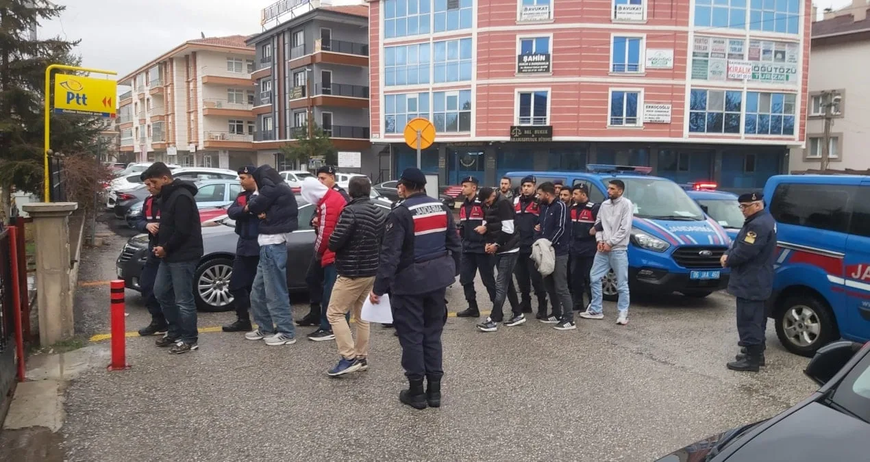 Yasa Dışı Bahis Operasyonunda 8 Tutuklama!