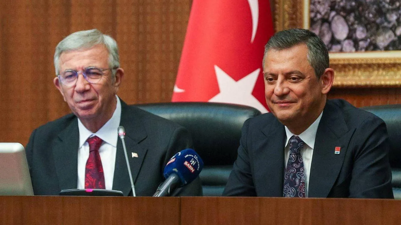 Yavaş, Özel’i Meclis’te Ziyaret Etti!