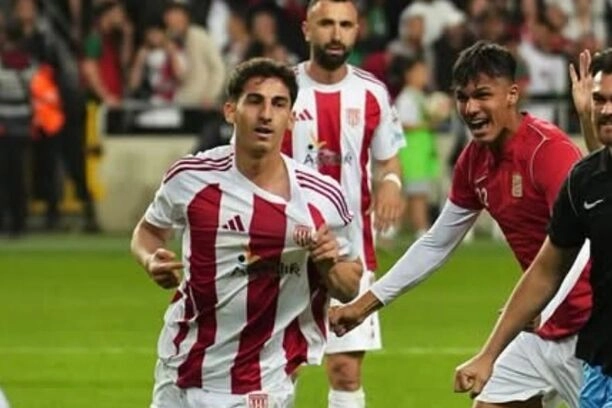 Yavuz Selim Taşer: Kocaelispor’un Gelecek Umudu!