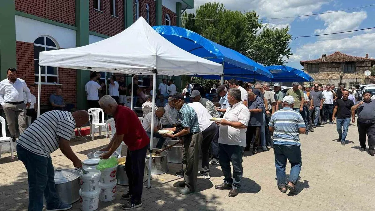 Yayaköy’de Geleneksel Hayır Şenliği Coşkusu!