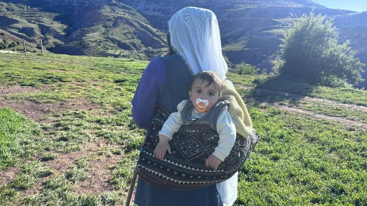 Yaylalarda Çocuklar Tulum Peyniri İçin Çalışıyor!