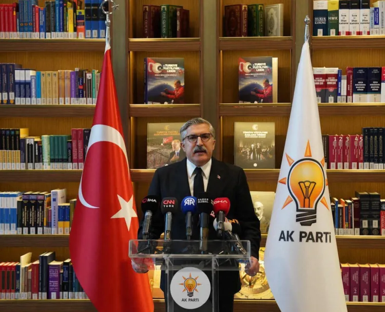 Yayman’dan Özgür Özel’e Sert Eleştiriler!