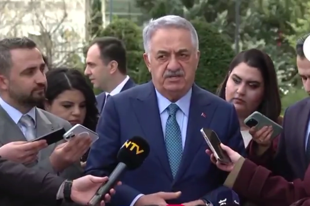 Yazıcı’dan Özel’e Sert Tepki: ‘Bu Zırvadır!’
