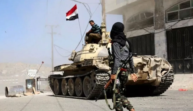 Yemen Başkanlık Konseyi Başkanı Alimi, Husilere karşı seferberlik ve kapsamlı af açıkladı