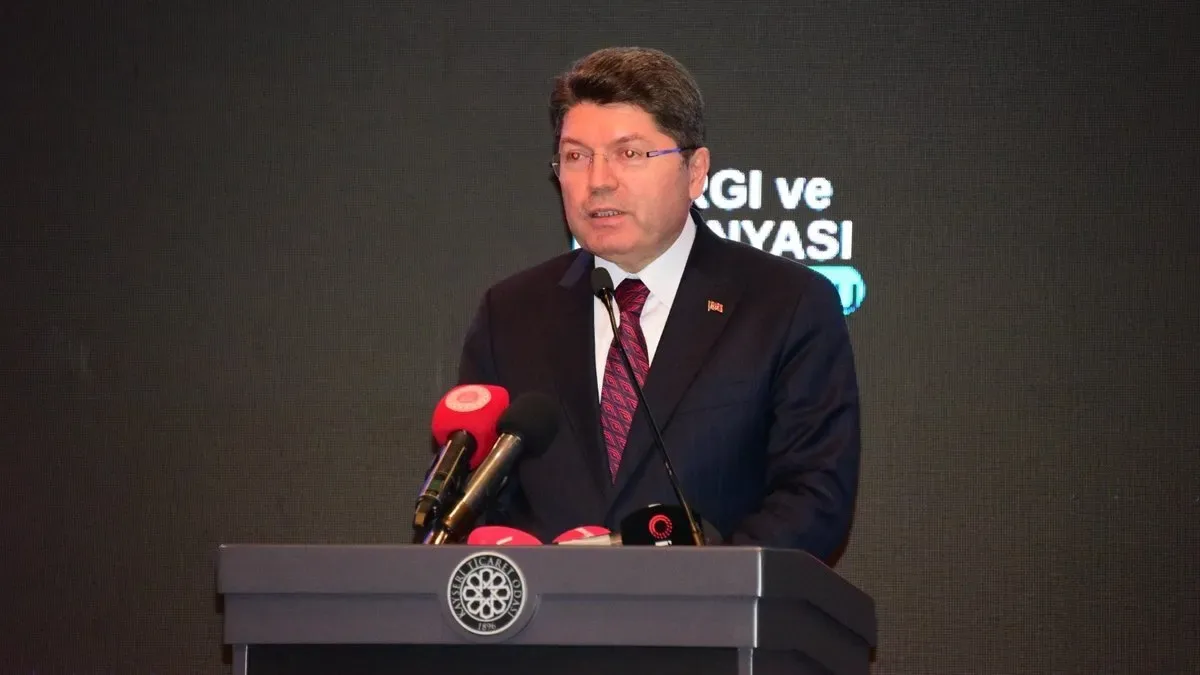 Yeni Anayasa Çağrısı: Adaletin Yüzyılı Başlıyor!