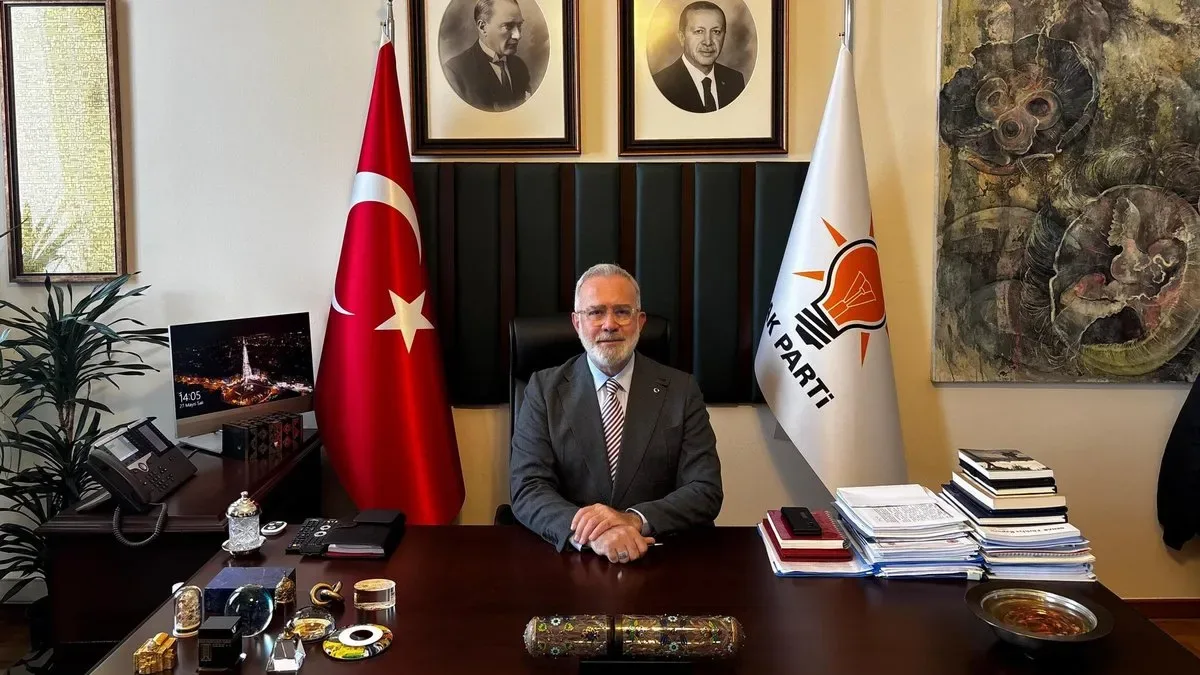 Yeni Anayasa İçin Özel Komisyon Kuruldu!