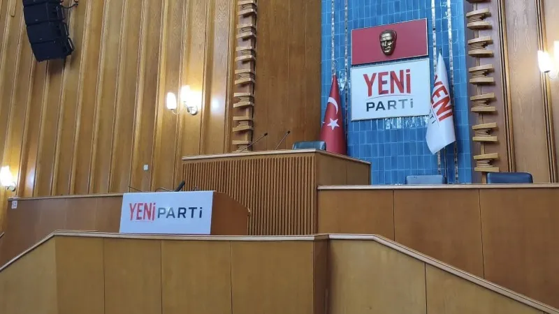 Yeni Anayasa ile Demokrasiye Dönüş Mü?