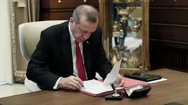 Yeni Atamalarla Bakanlıklarda Görev Değişimi
