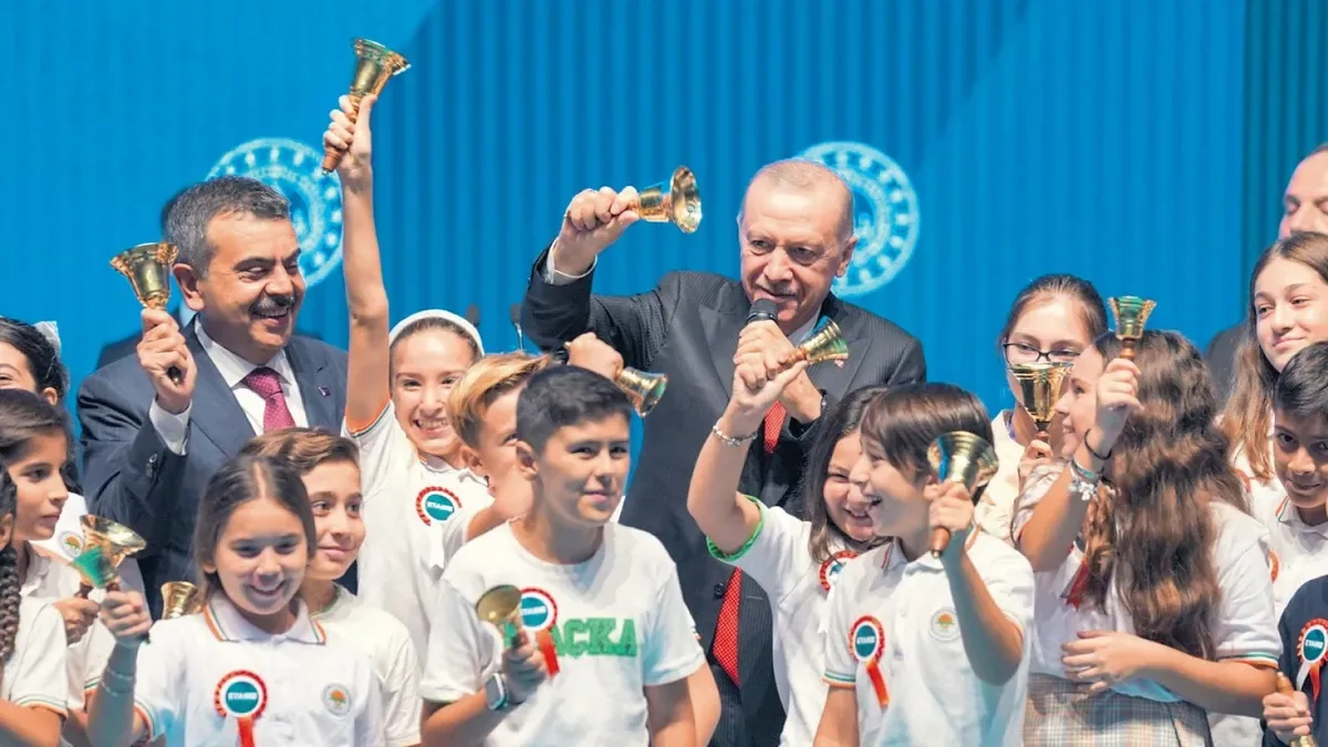 Yeni Eğitim Yılı Barış ve Dayanışma Vurgusuyla Başlıyor