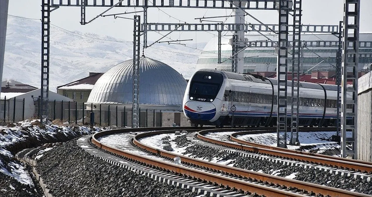 Yeni Hızlı Tren Projesi Temeli Atıldı!