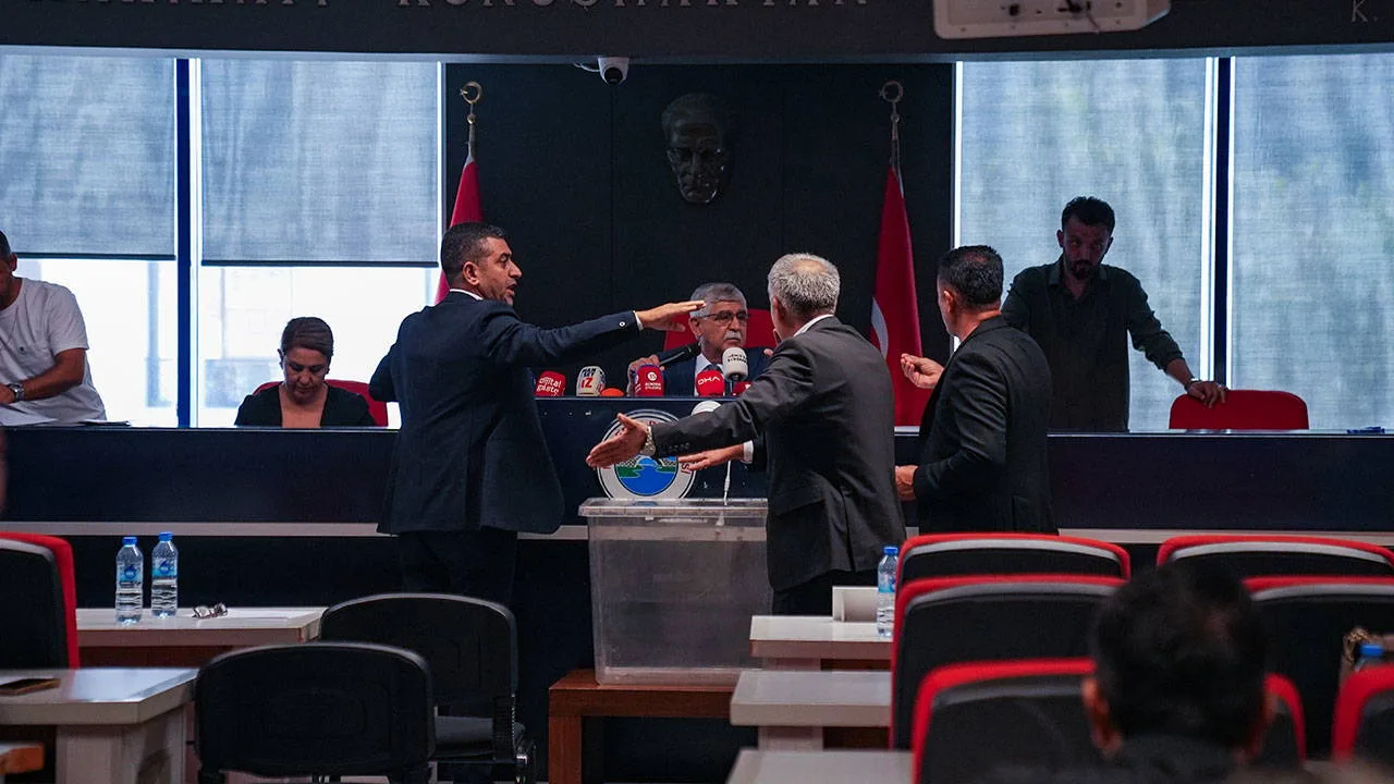 Yeni Parti’den Çarpıcı İstifa Açıklaması!