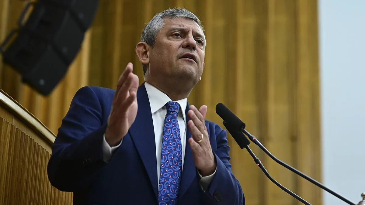 Yeni Parti İddiası: Siyasette Devrim Mi Geliyor?