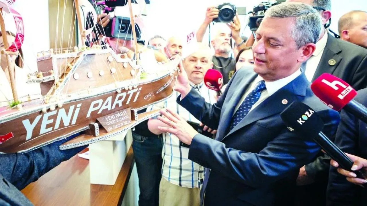 Yeni Parti İsim Krizi Büyüyor: AYM’ye Taşınıyor!