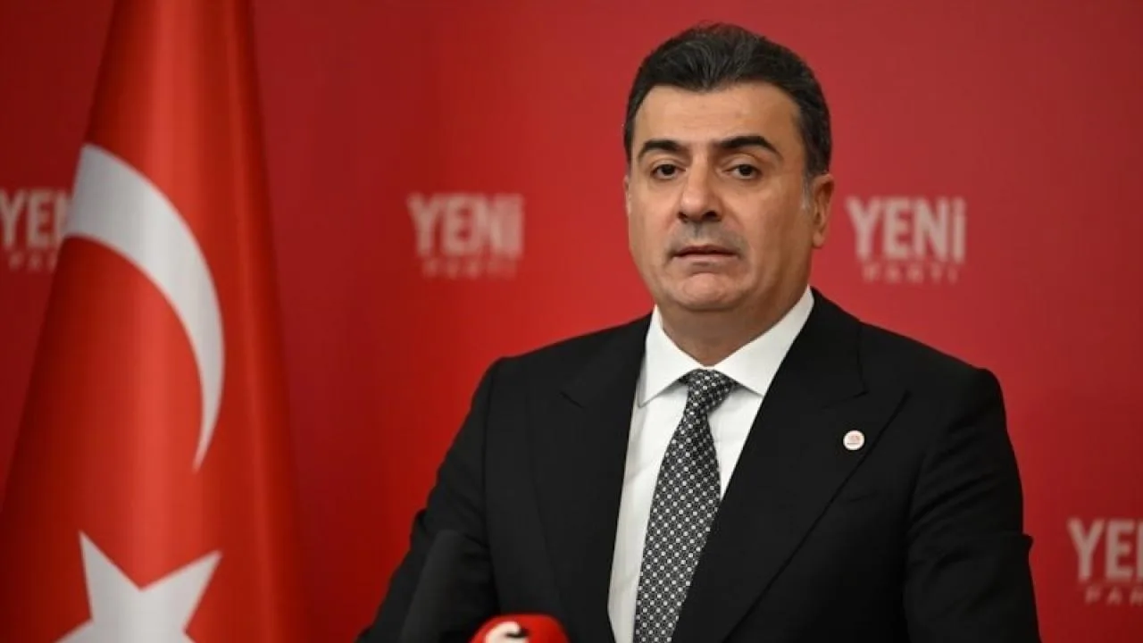 Yeni Parti İsim Tartışmalarına Yanıt Verdi