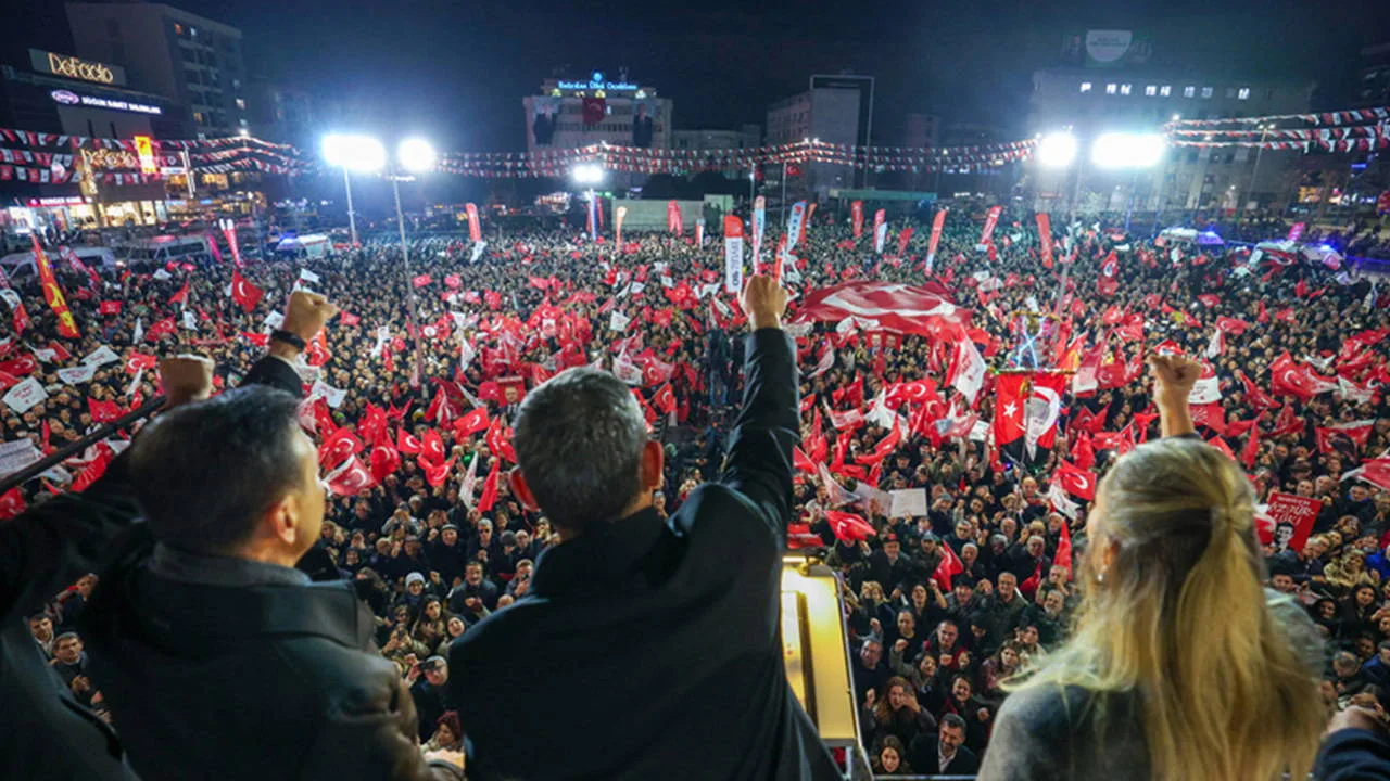 Yeni Parti İstanbul’da Eylem Başlatıyor!