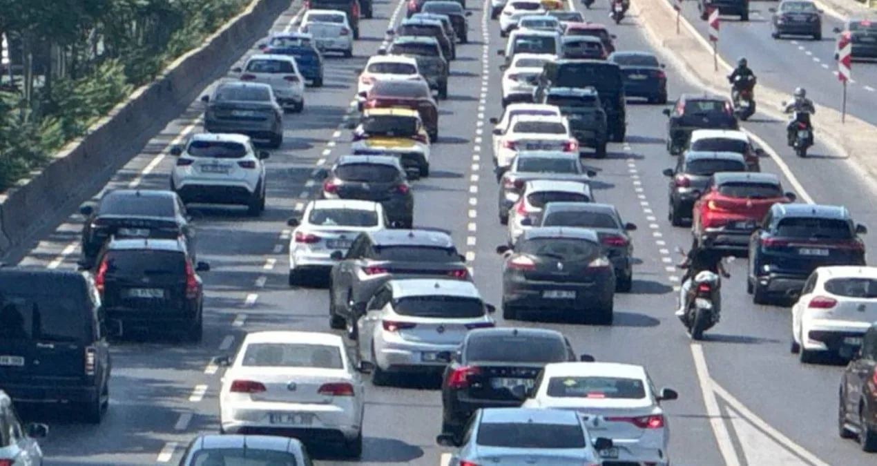 Yeni Trafik Yönetmeliği: Araçlarda Zorunlu Sistemler