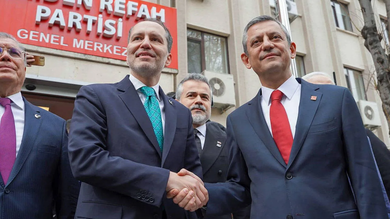 Yeniden Refah: ‘Ara Seçime Hayır, Erken Seçime Evet’