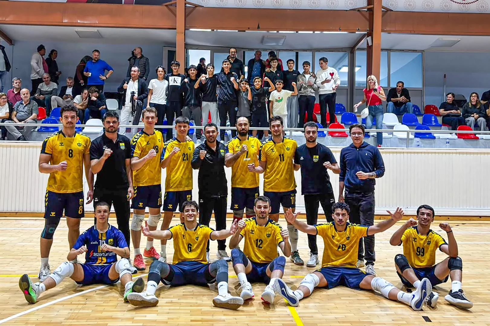 Yenişehir Voleybol Takımı Sezona 3-0’la Başladı!
