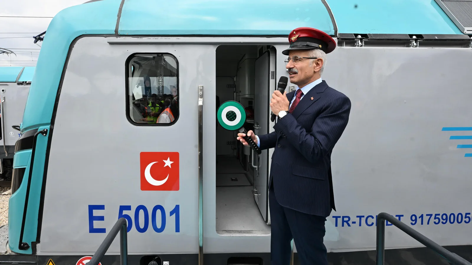 Yerli Lokomotif E5003 İlk Seferini Gerçekleştirdi!