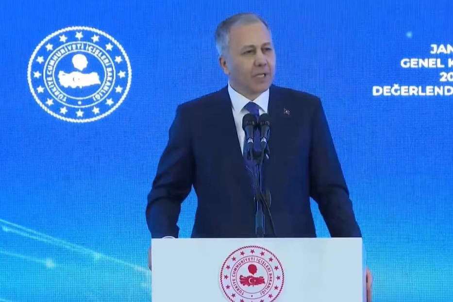 Yerlikaya’dan Jandarmaya Hakaret Edenlere Sert Tepki