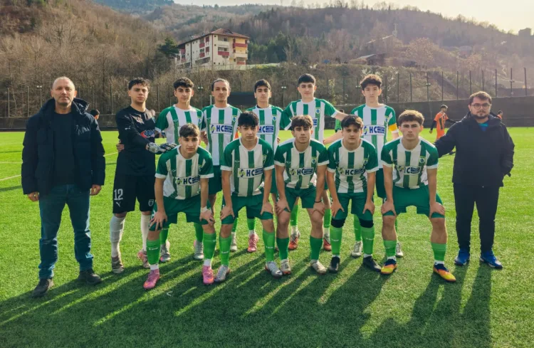 Yeşil Artvinspor U18, Murgul’u 9-1 Yendi!